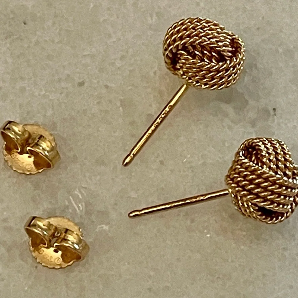 ❌SOLD — DO NOT BUY❌Tiffany & Co. Earrings - Picture 7 of 10